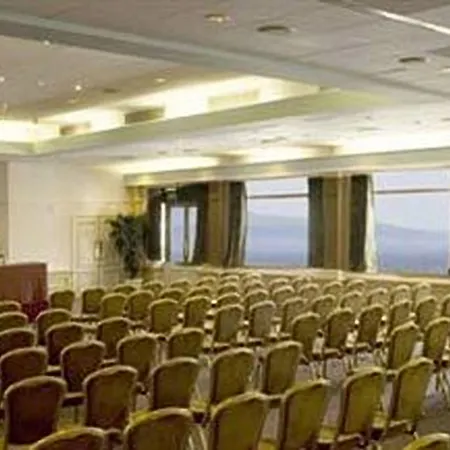 Connemara Coast Отель 4*