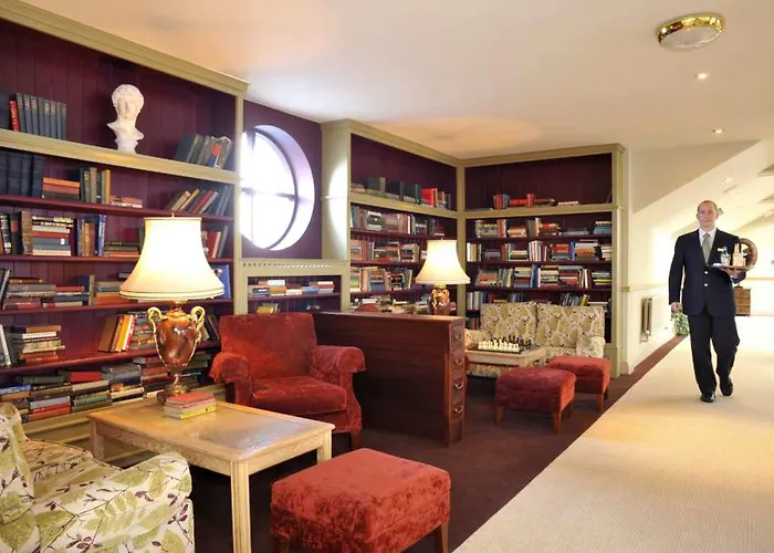 Connemara Coast Hotell 4*